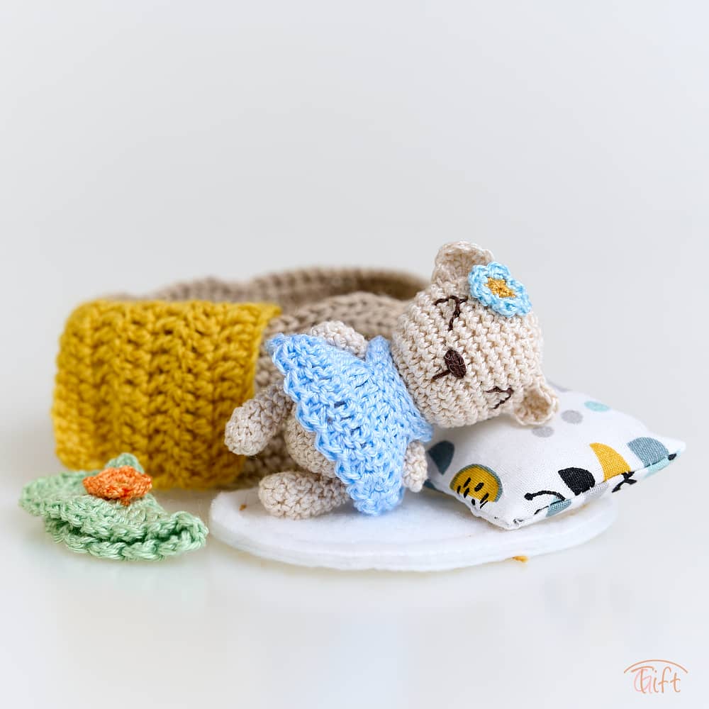 Macík Lila v košíku – miniatúrny svet plný nežnosti