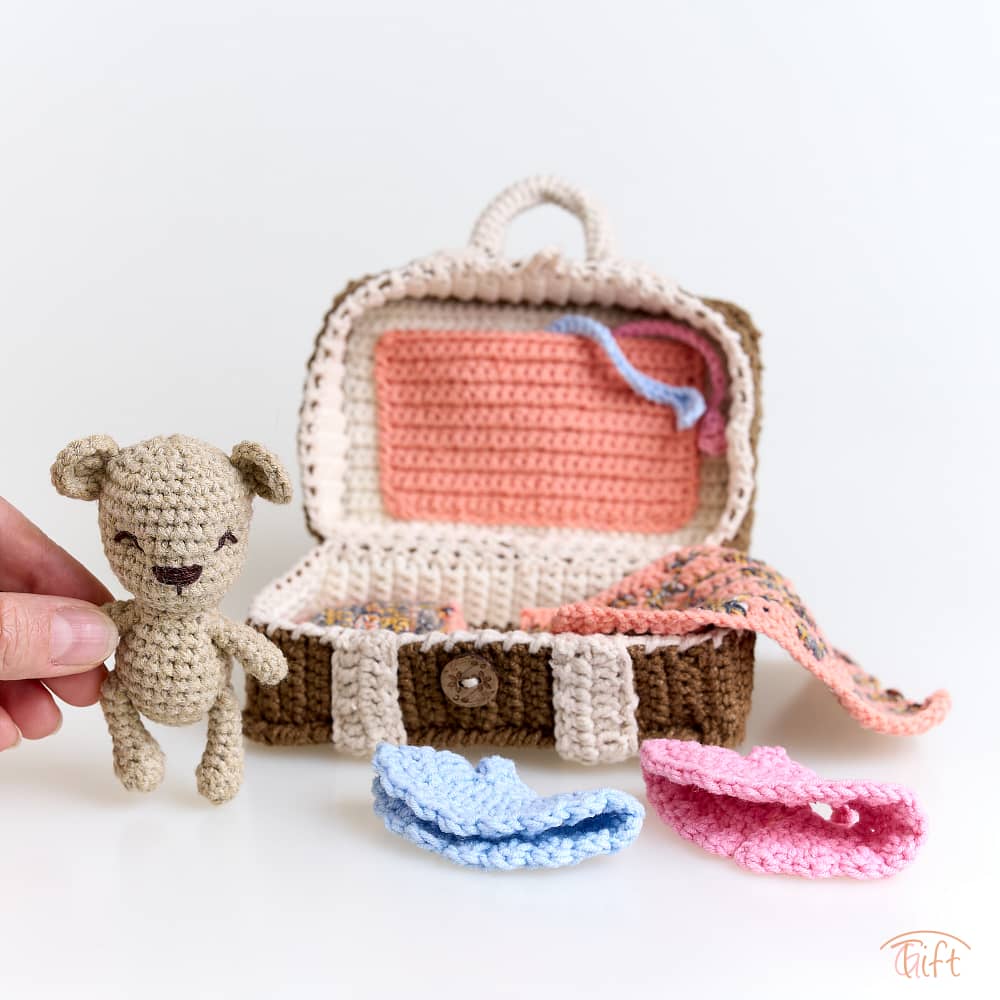 Macík Lila v kufríku – miniatúrny svet plný nežnosti