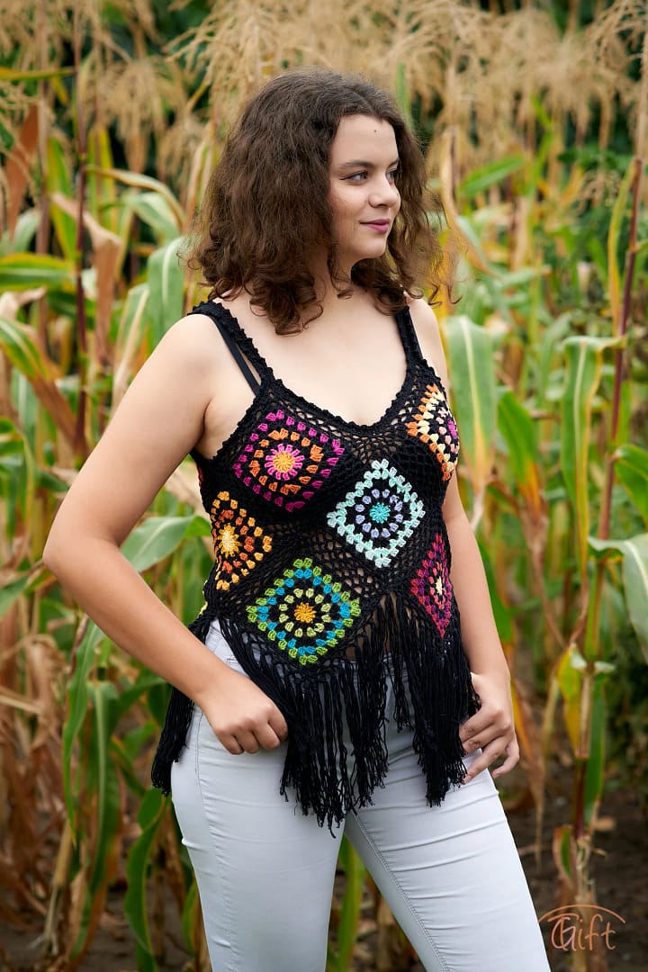 Háčkovaný "Granny square top"